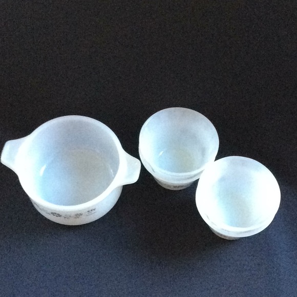 vintage termocrisa opaline milk glass cups floral excellent vintage condition - Picture 2 of 9